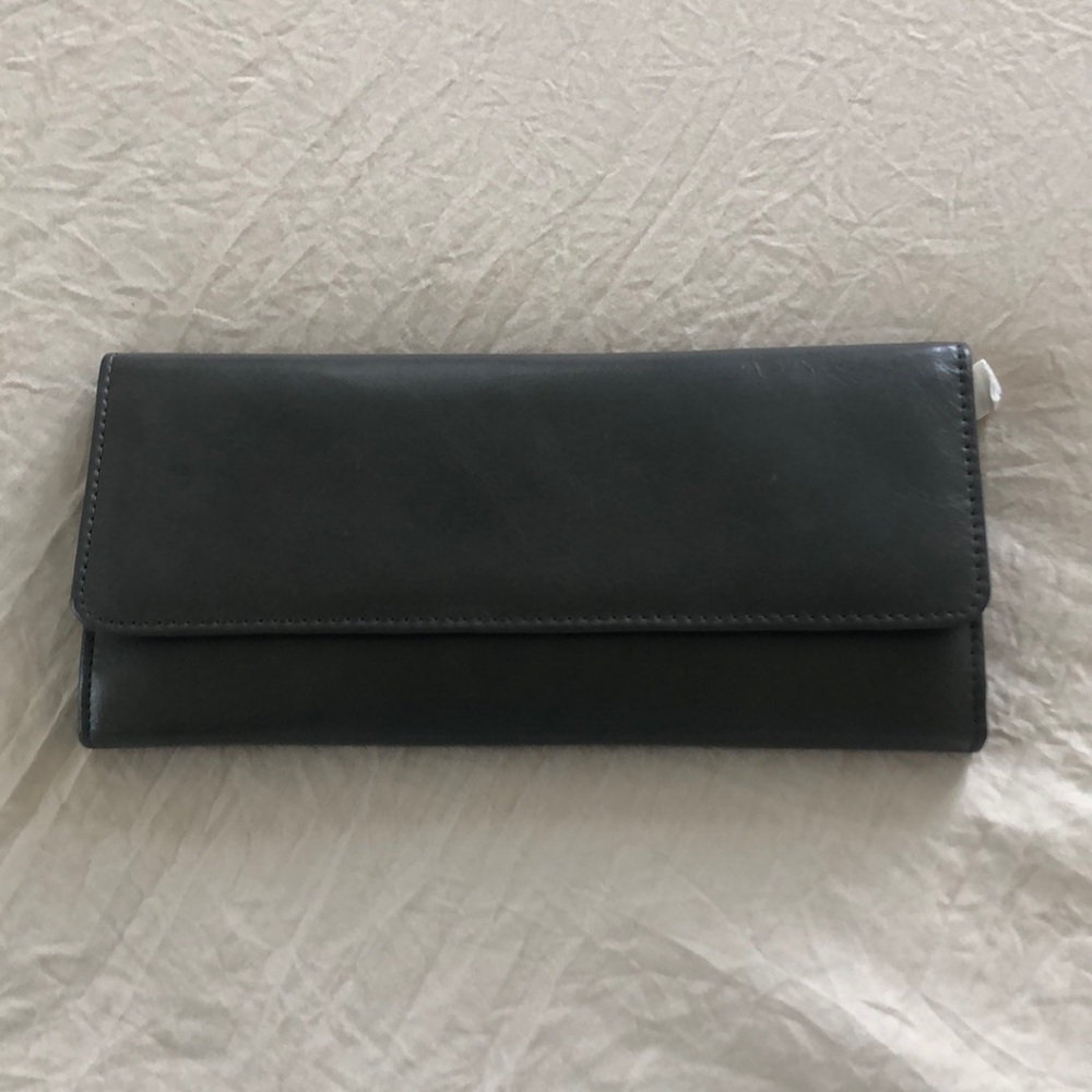 HOBO Sadie Trifold Leather Wallet